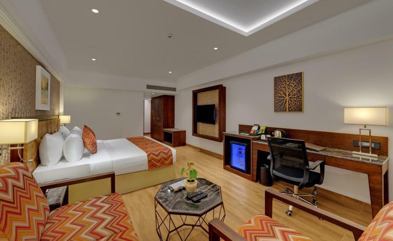 Hotel The Fern Residency, Satara Maharashtra Exterior foto