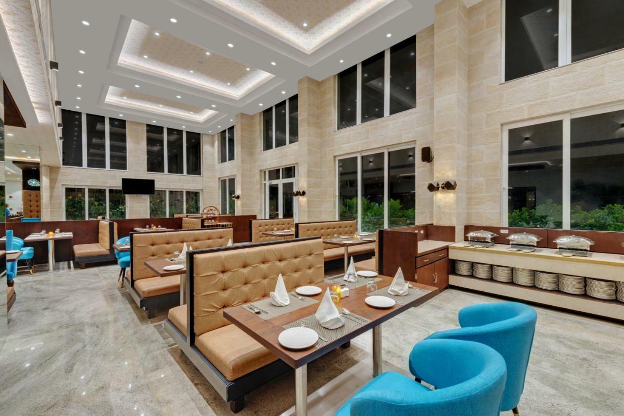 Hotel The Fern Residency, Satara Maharashtra Exterior foto